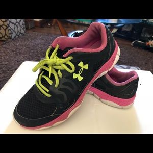 Under Armour 6.5Y